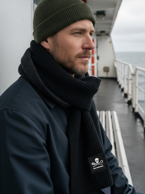 Sciarpa lavorata a maglia Jolly Roger | Nero