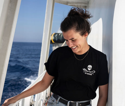 Maglietta Unisex Sea Shepherd Jolly Roger | Nera